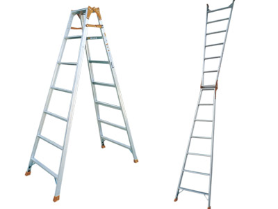 Step ladder (K-210)