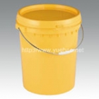 Plastic barrel