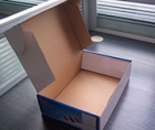 Corrugated carton box